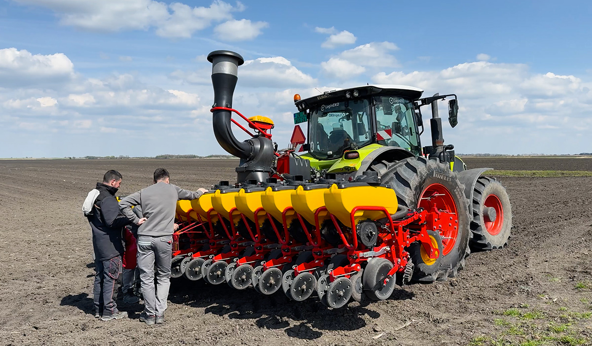 vaderstad tempo v12