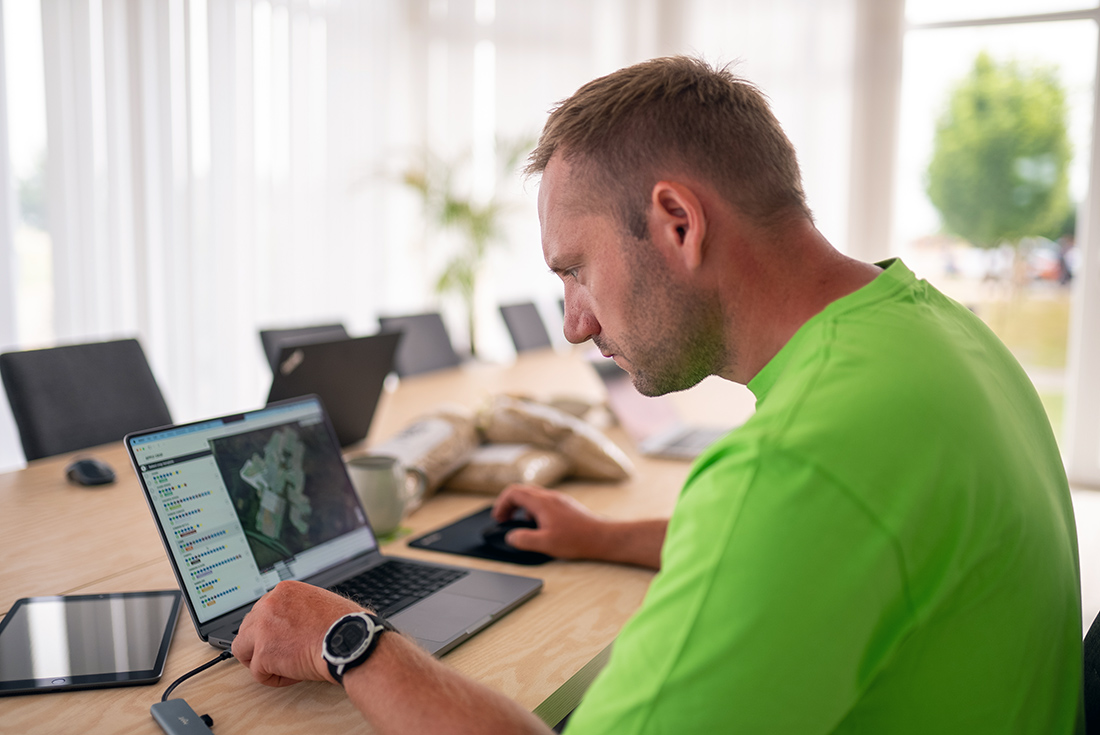 logineko farming software