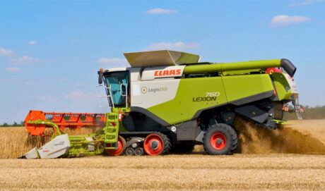 organic farming combine harvester claas lexion