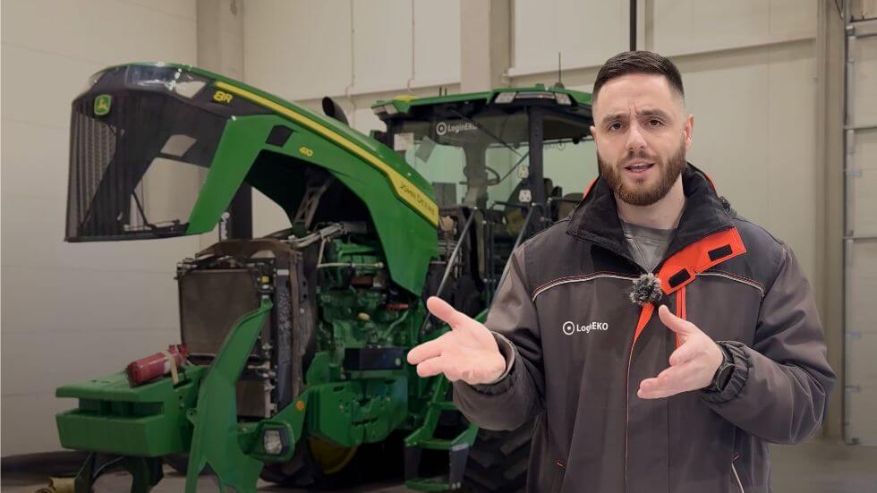 John Deere Tractor Problem: How We Diagnosed Smoke and Oil Leaks After 14 Months